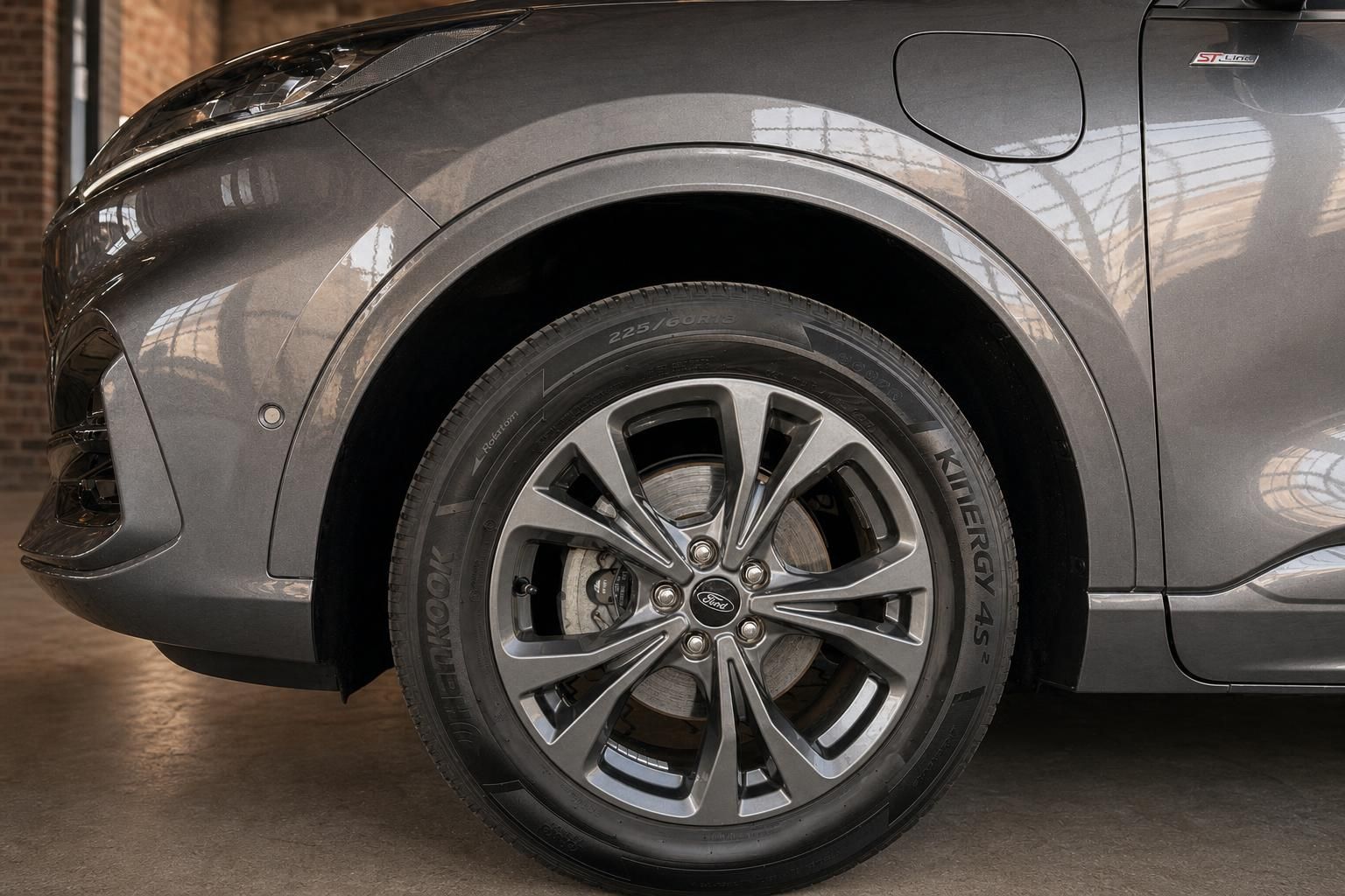 Ford Kuga - Bild 8 von 15