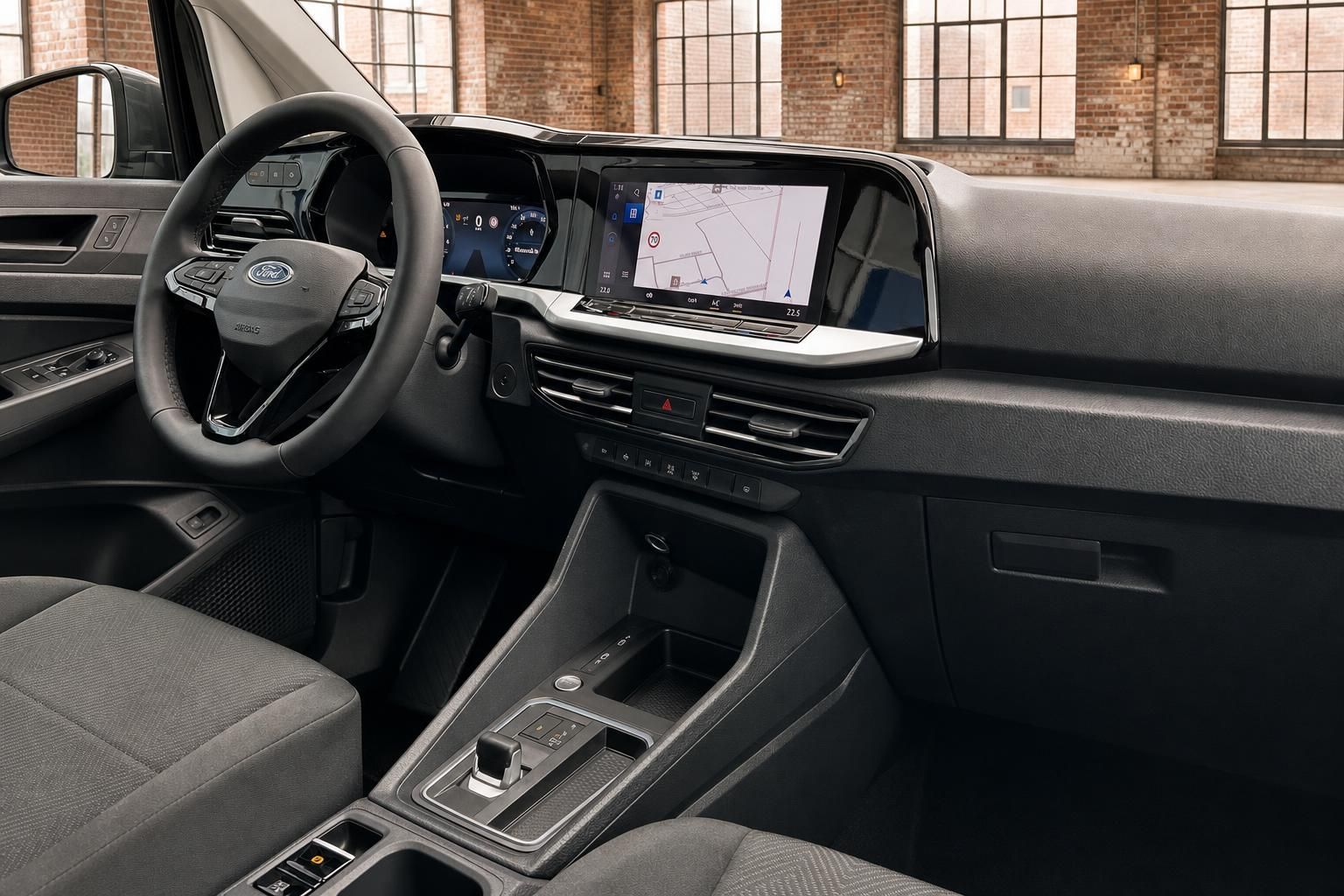 Ford Cockpit Innenraum mit Lenkrad, Navigationsdisplay und Armaturenbrett