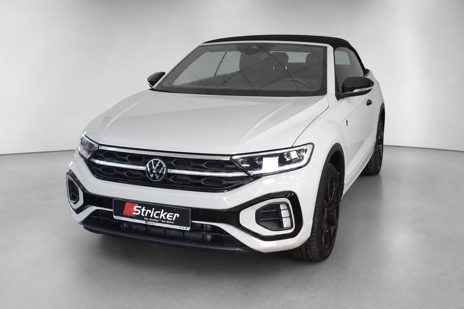 VW T-Roc Cabriolet weiß Frontansicht mit schwarzem Verdeck