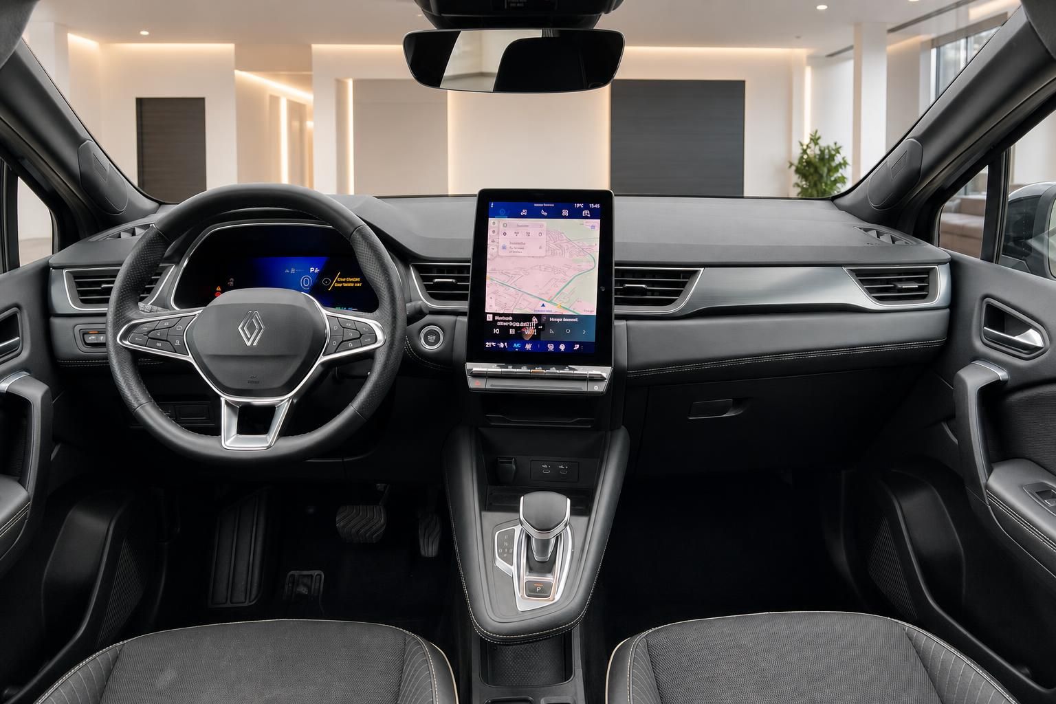 Renault Symbioz Cockpit mit Touchscreen und Navigationssystem