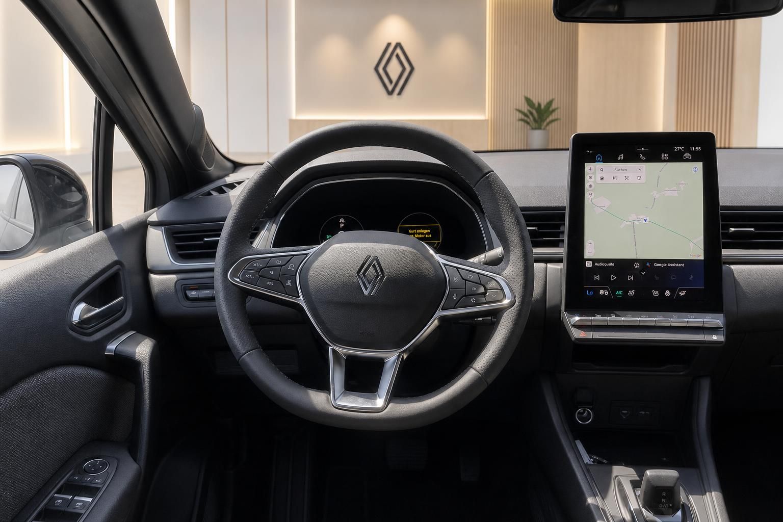 Renault Cockpit mit Lenkrad und Touchscreen Navigationssystem