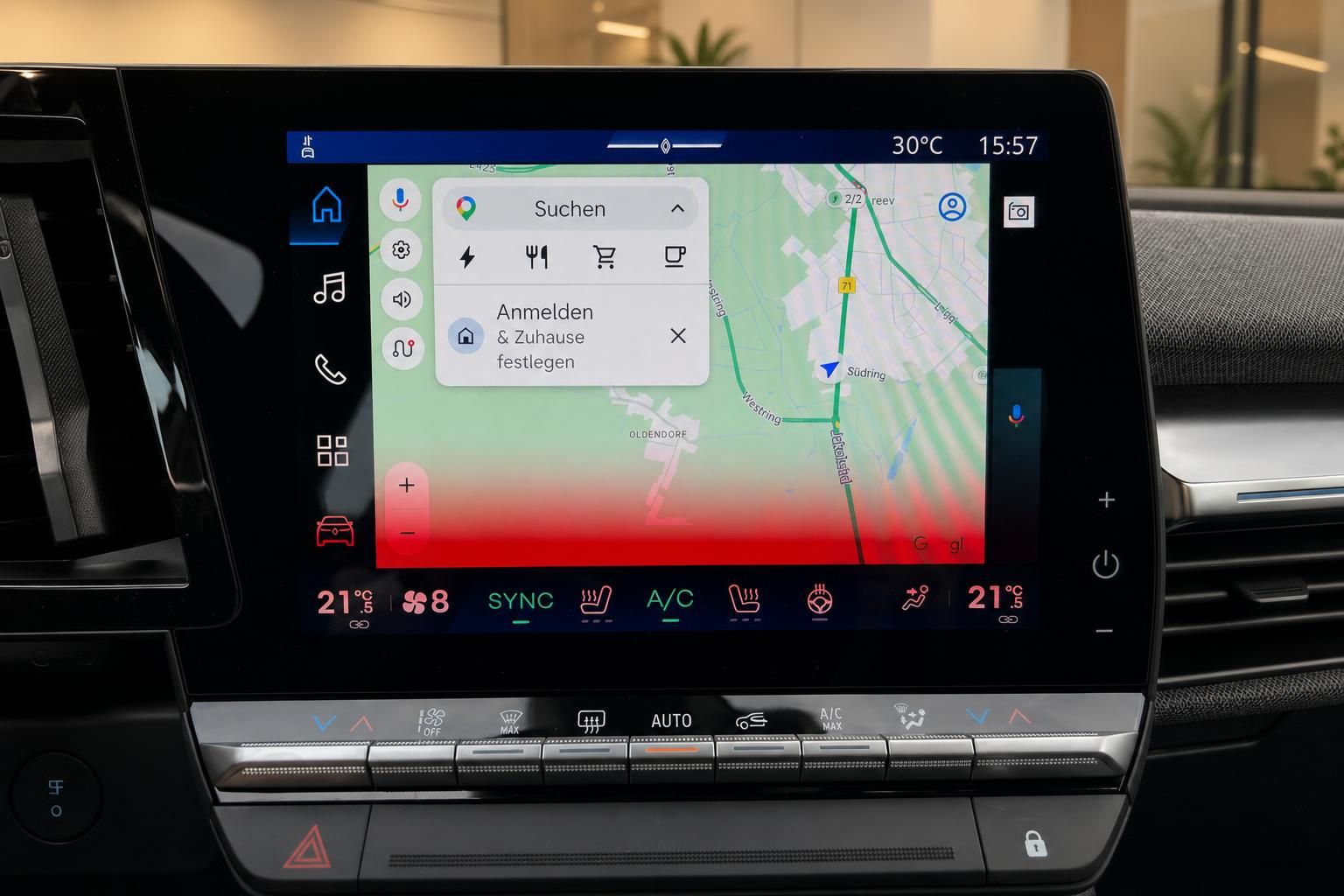 Renault Infotainment-Touchscreen mit Android Auto Navigation und Klimabedienfeld