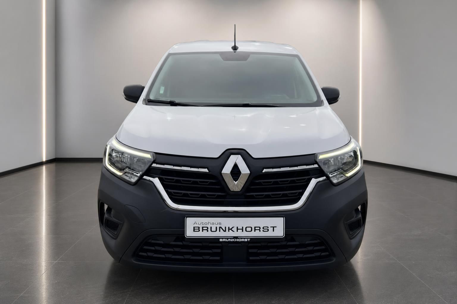 Renault Kangoo weiss Frontansicht Autohaus Brunkhorst Transporter Nutzfahrzeug