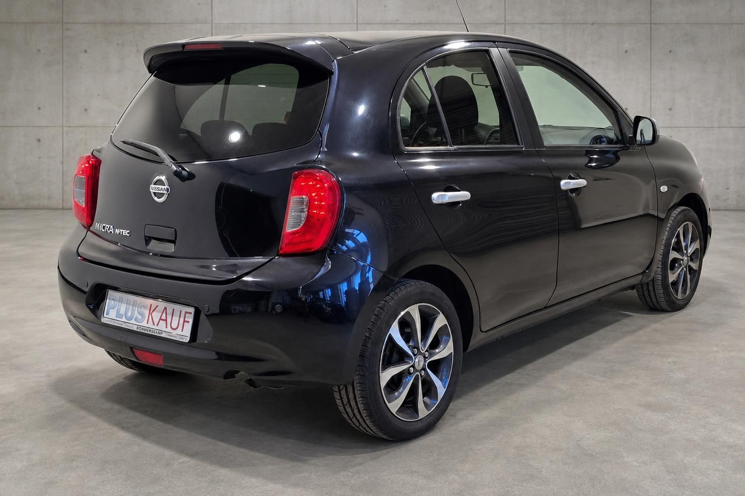 Nissan Micra N-TEC schwarz Heck- und Seitenansicht Detail