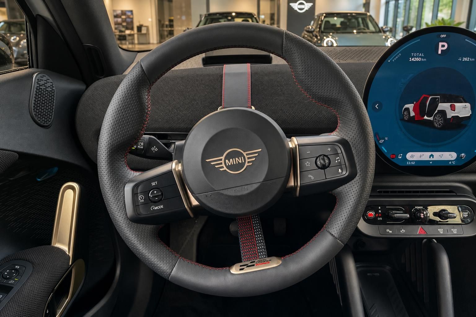 MINI Countryman John Cooper Works Lenkrad und Cockpit Detail