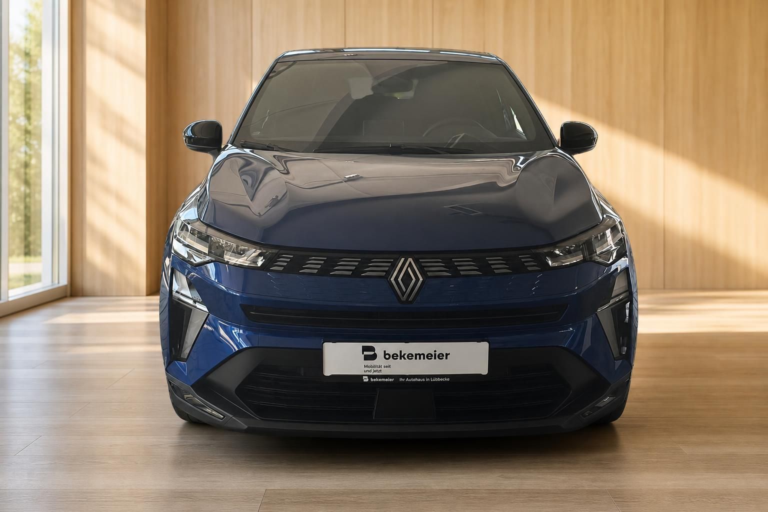 Renault Symbioz blau Frontansicht im Autohaus Bekemeier Lübbecke – SUV Hybrid