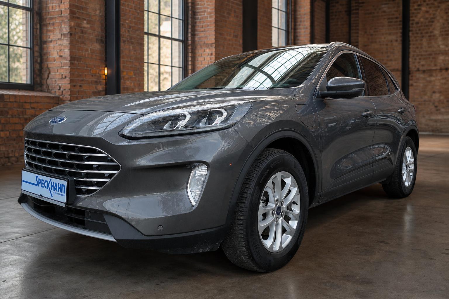 Ford Kuga PHEV Titanium X HUD AHK-klappbar Navi Soundsystem