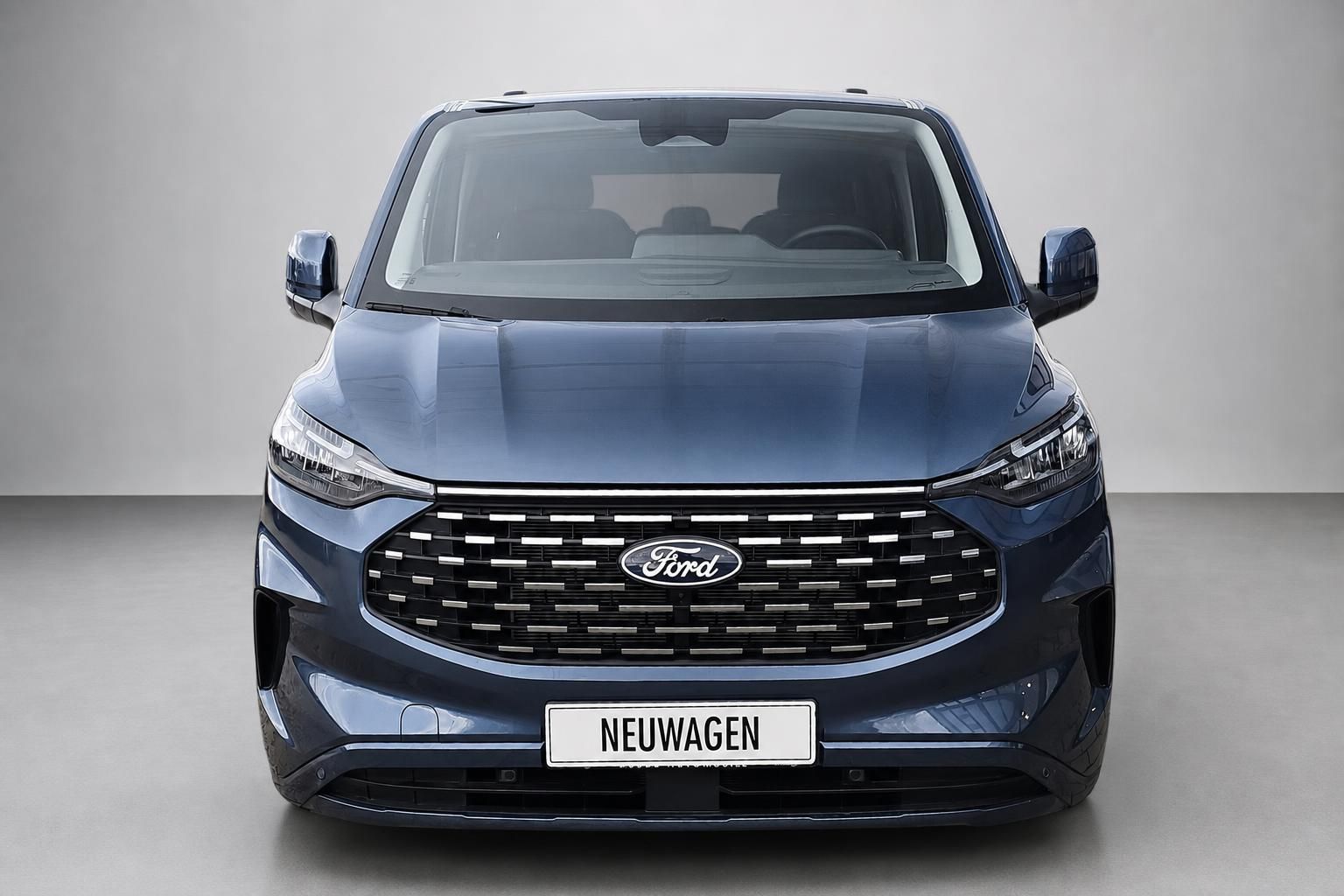Ford Tourneo Custom blau Frontansicht Kuehlergrill