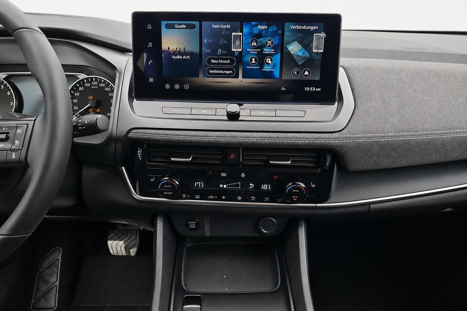 Cockpit Nissan mit Touchscreen-Infotainment und Klimabedienelementen im Detail