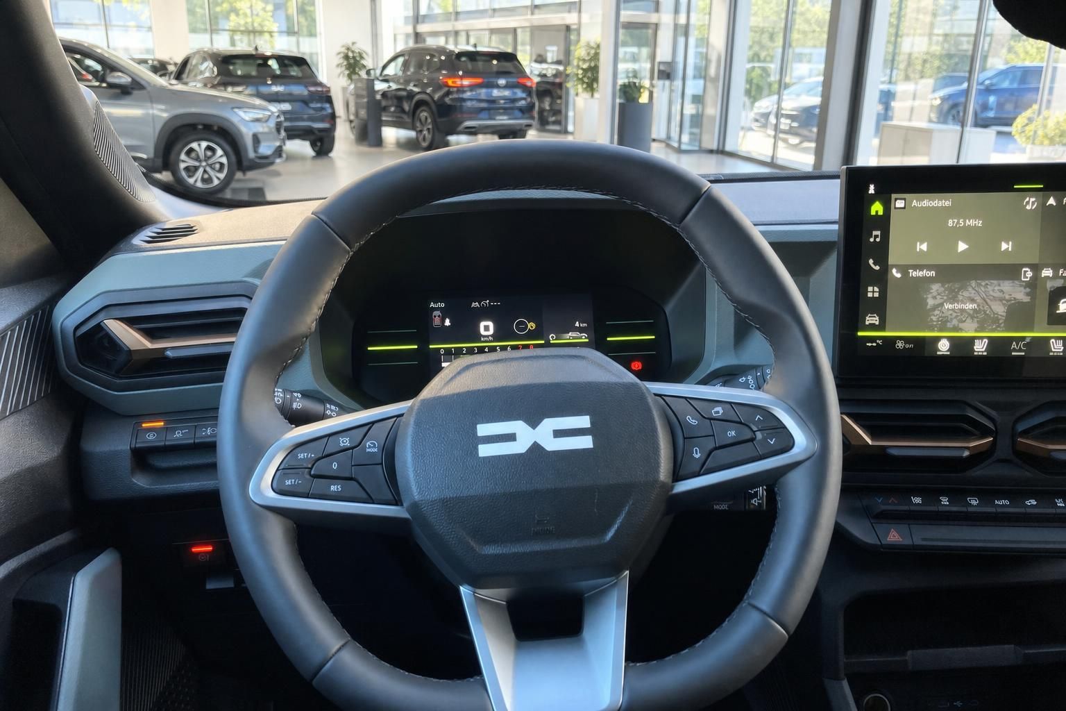 Dacia Duster - Bild 13 von 15