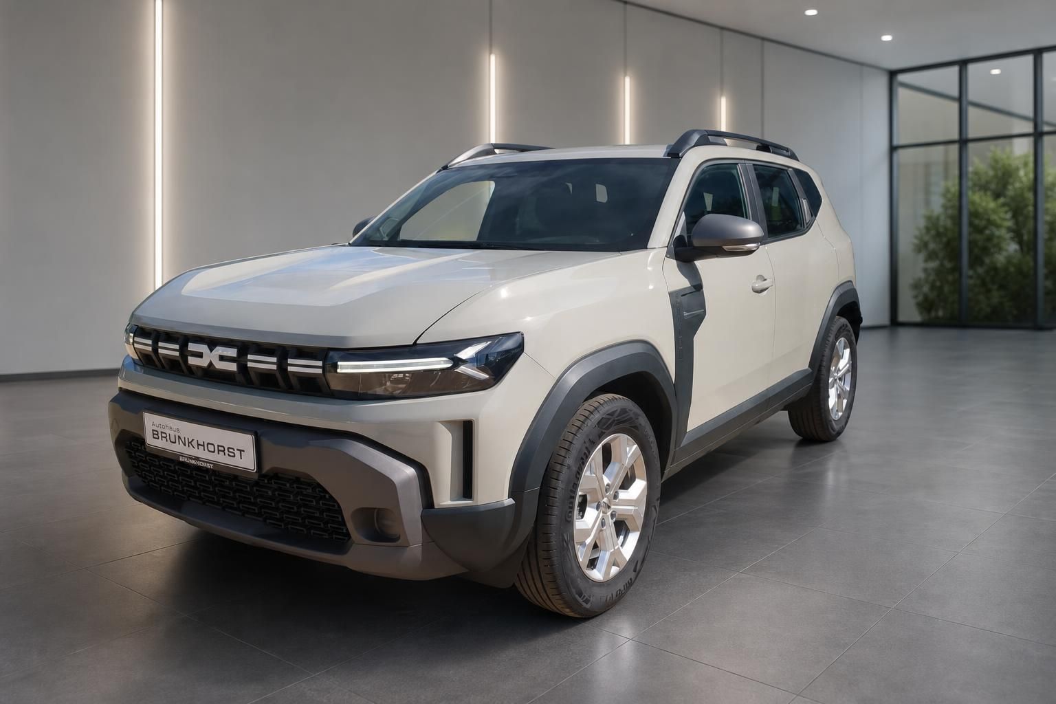 Dacia Duster SUV Frontschräge Beige Autohaus Brunkhorst Neufahrzeug