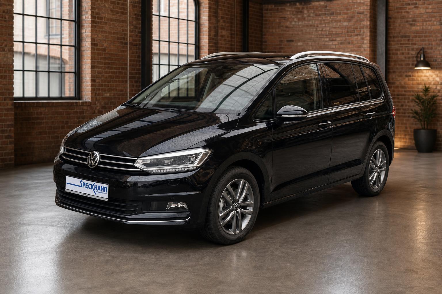 Volkswagen Touran Goal 1.5 TSI 7- Sitzer Kamera PDCv+h SHZ El. Panodach Navi Digitales Cockpit
