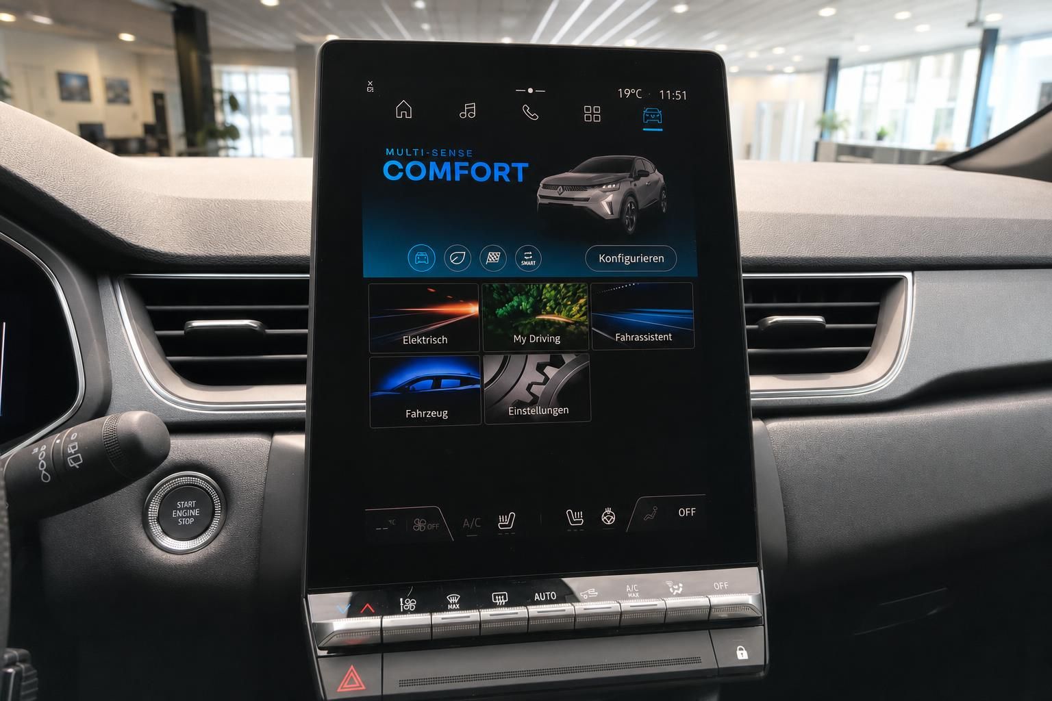 Renault Infotainment-System mit Multi-Sense Comfort Display und Klimaautomatik