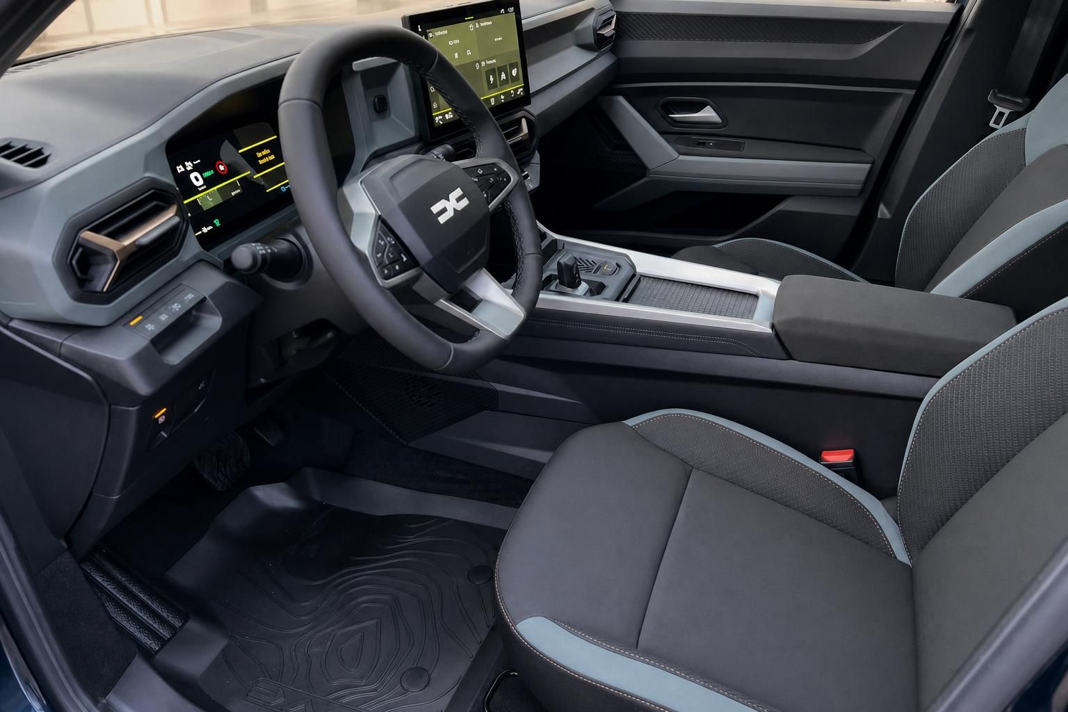 Dacia Bigster Innenraum mit Cockpit, Lenkrad und Sitzen im Detail