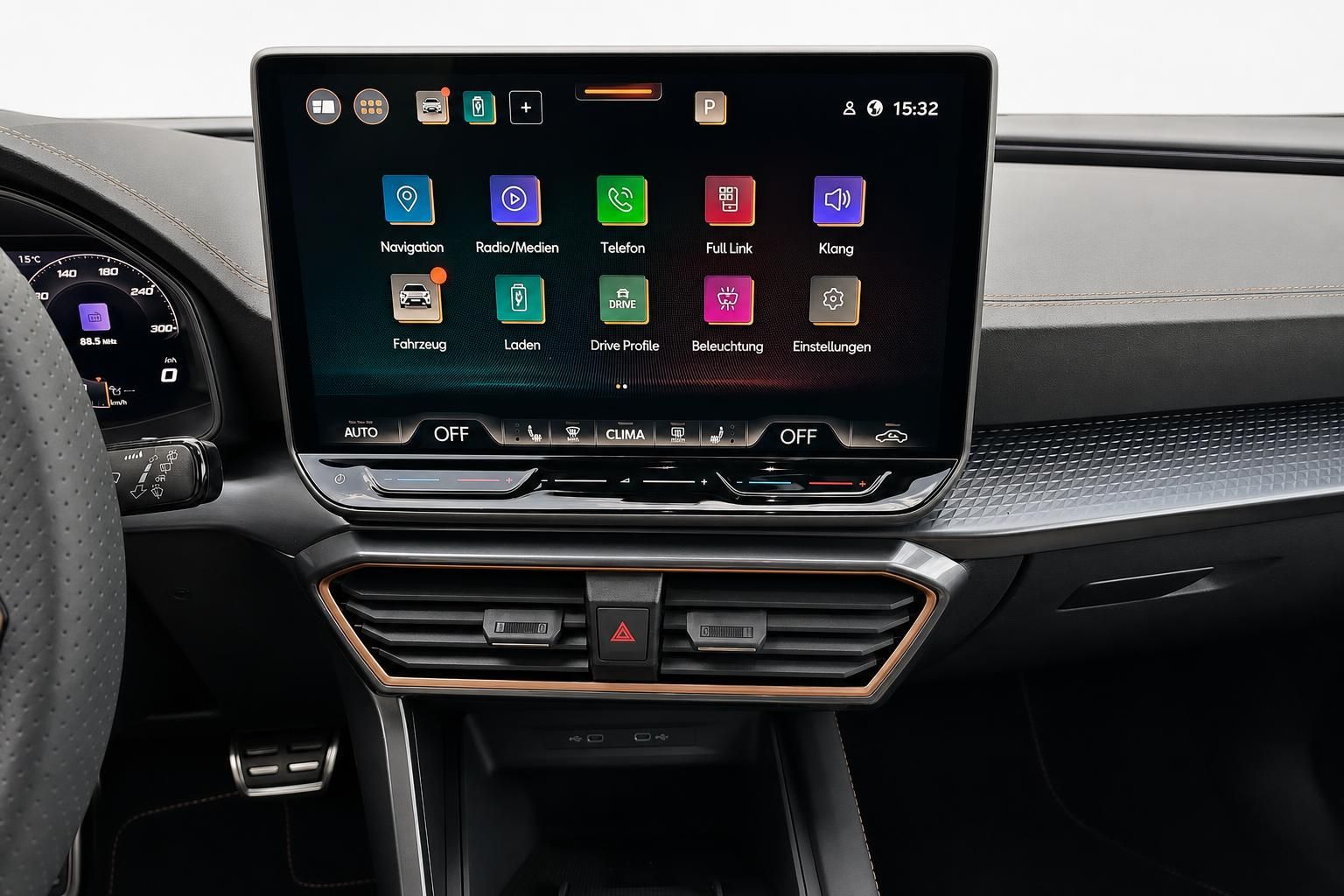 Cupra Infotainment-Display mit Menue und Klimabedienung