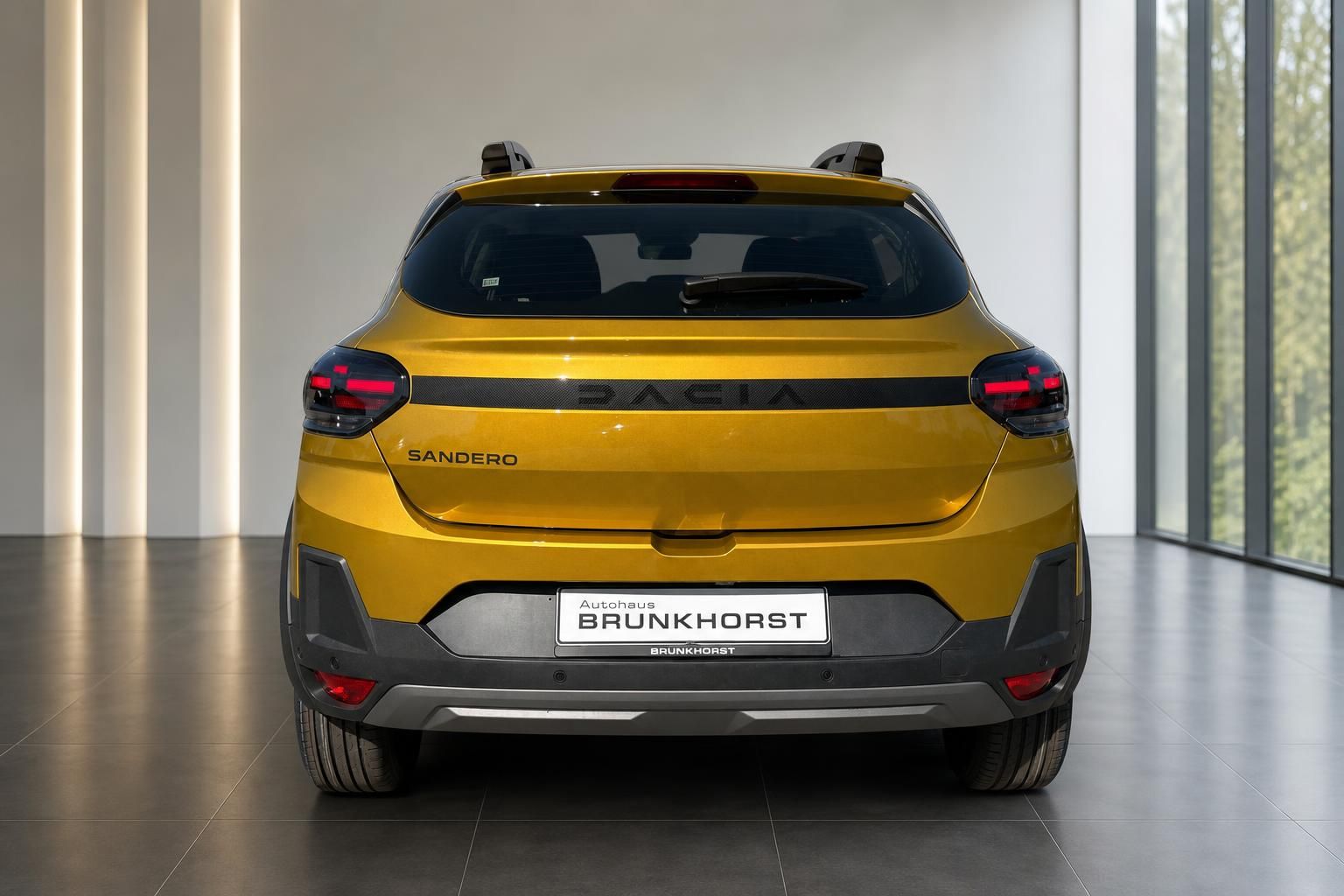 Dacia Sandero Stepway gelb Heckansicht bei Autohaus Brunkhorst - kompakter Crossover