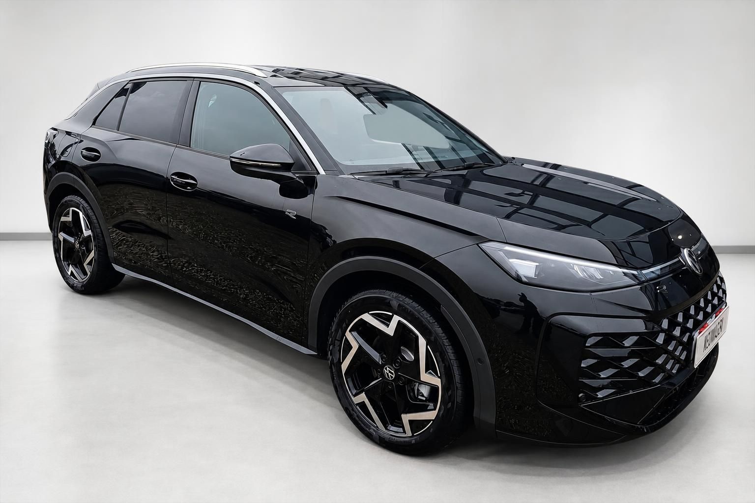 VW T-Roc R schwarz Frontansicht schräg von vorne