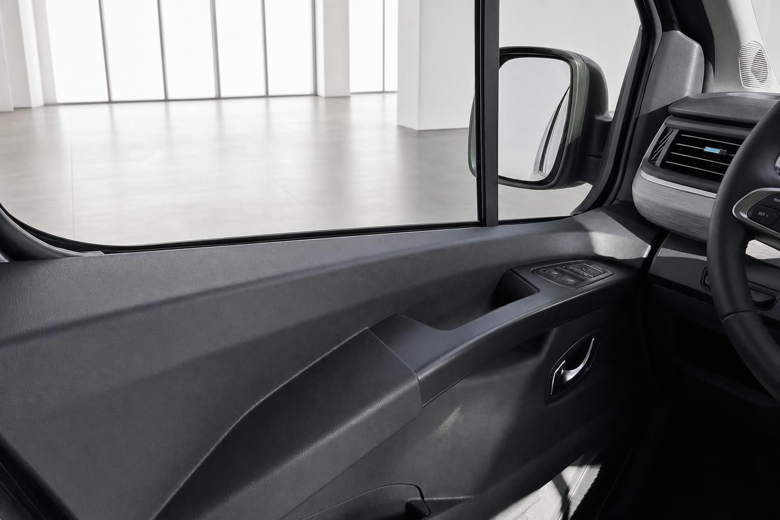 Fahrzeug Innenraum Detailansicht Tuerverkleidung mit Fensterheberschalter und Tueroeffner