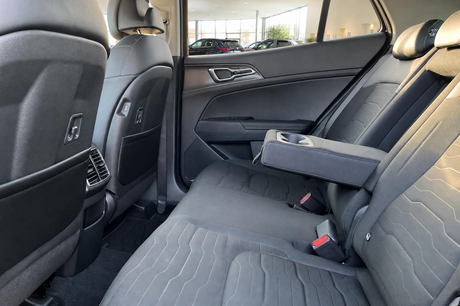 Kia Sportage Rücksitzbank mit Mittelarmlehne im Detail