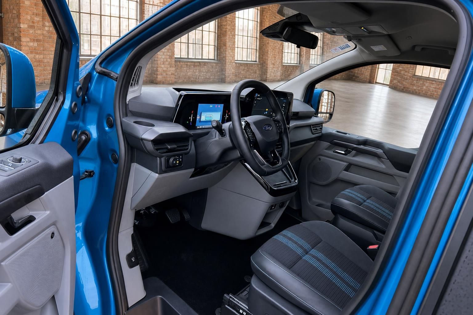 Ford Van blau Innenraum mit Cockpit und Vordersitzen