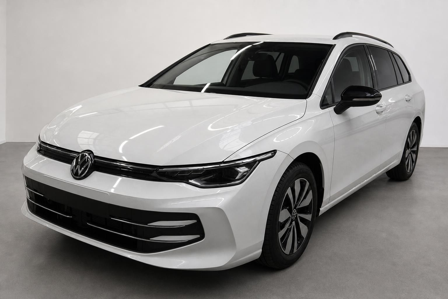 VW Golf Variant weiß, Frontansicht Detailansicht Studio