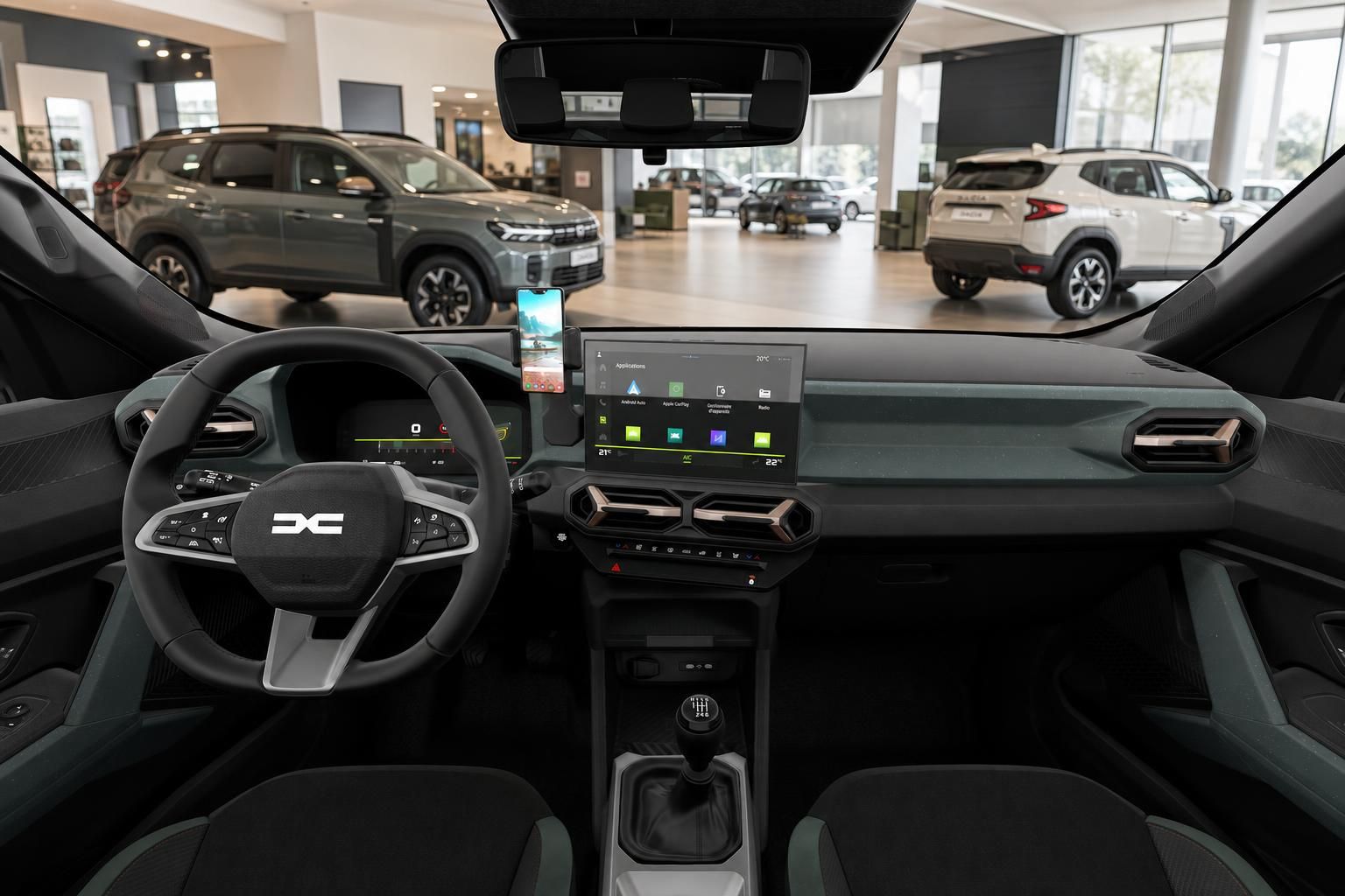 Dacia Innenraum mit Cockpit, Lenkrad und Infotainment-Display