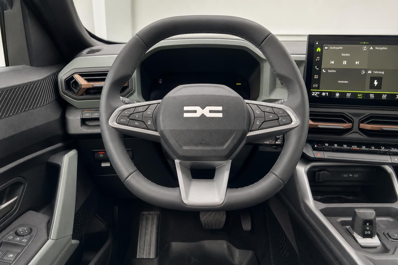 Fahrzeug Cockpit mit Lenkrad Display und Bedienungselementen im Innenraum