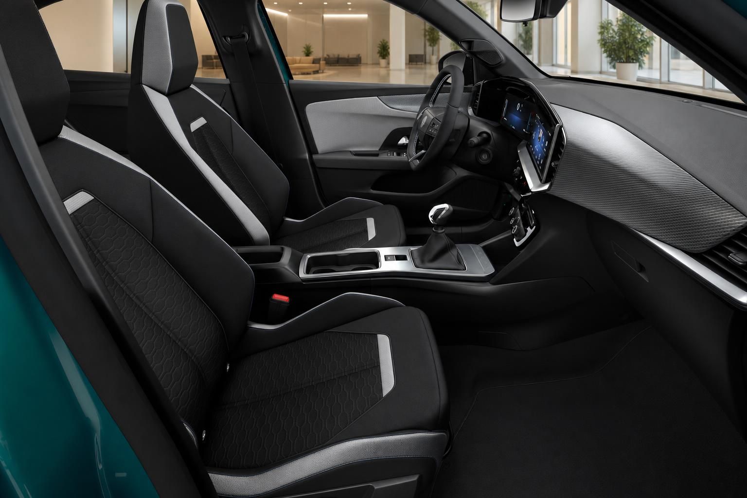 Opel Mokka Innenraum mit Sportsitzen und digitalem Cockpit
