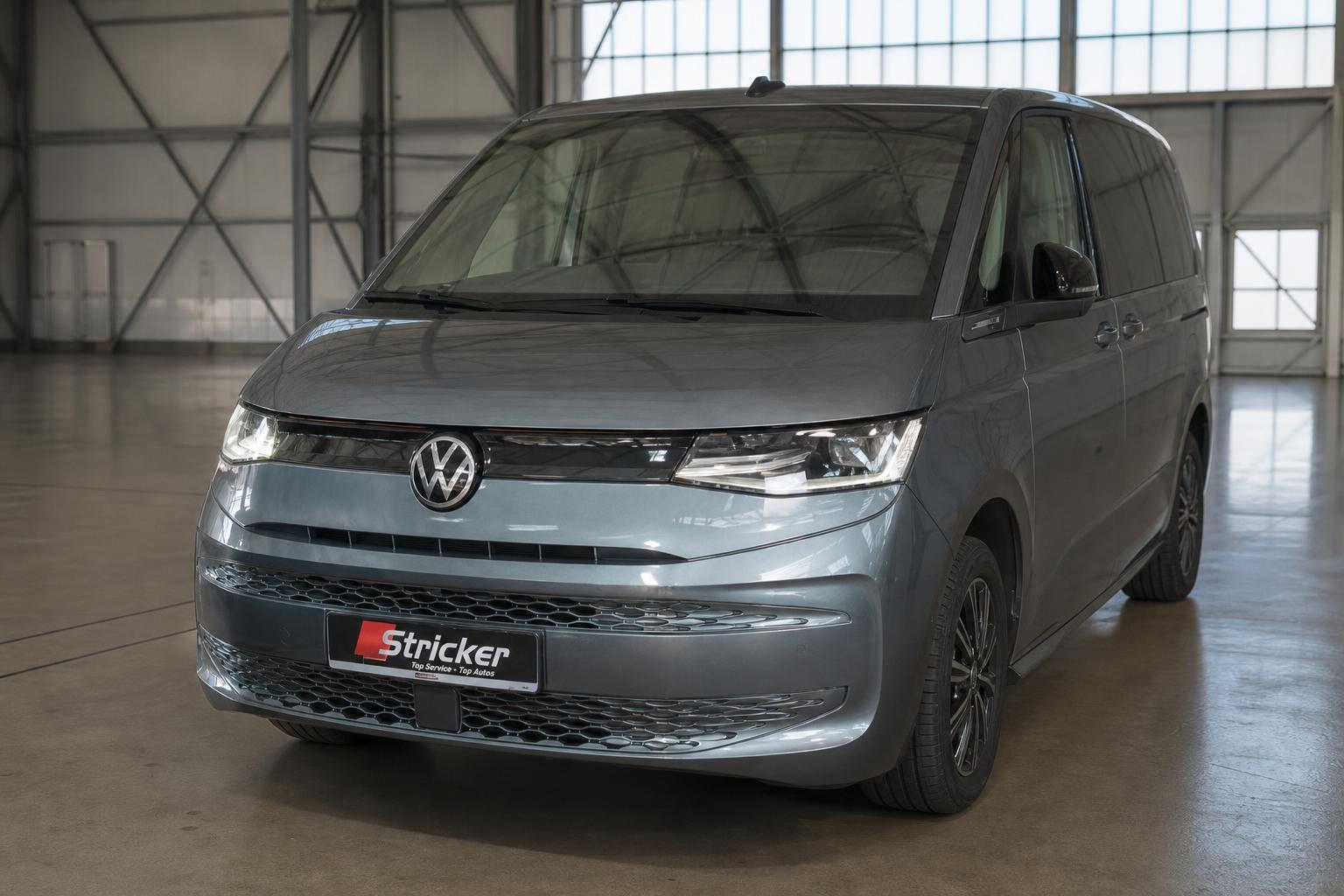 Volkswagen T7 Multivan Lang LR