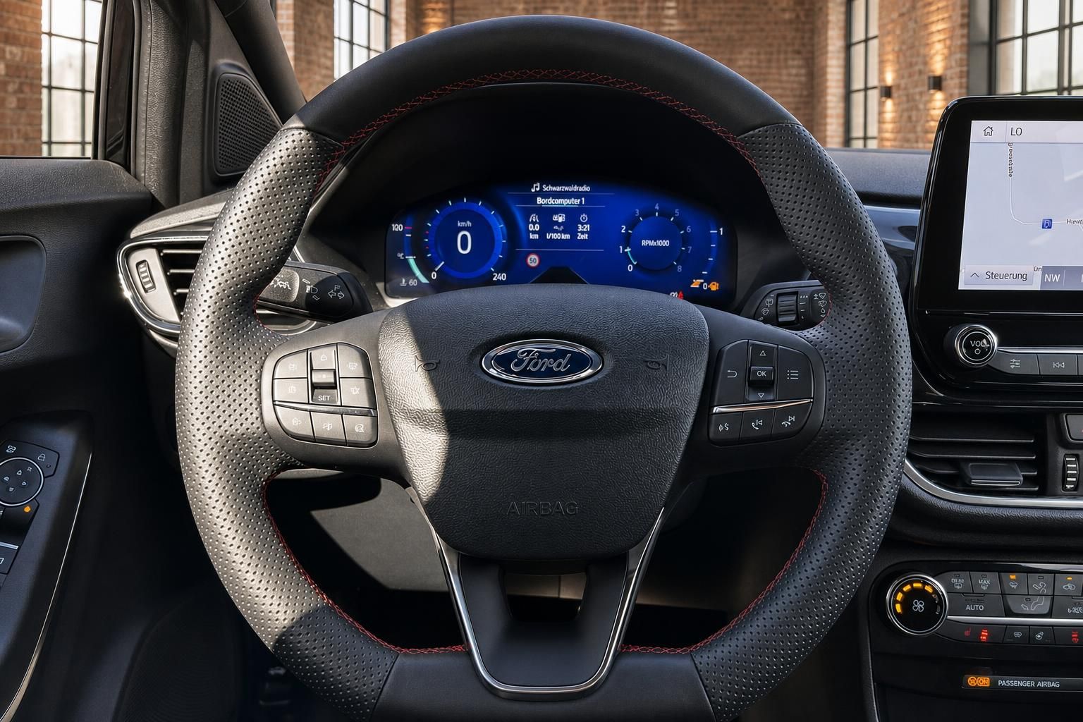 Ford Fiesta Lenkrad Nahaufnahme mit Bedienelementen und Display