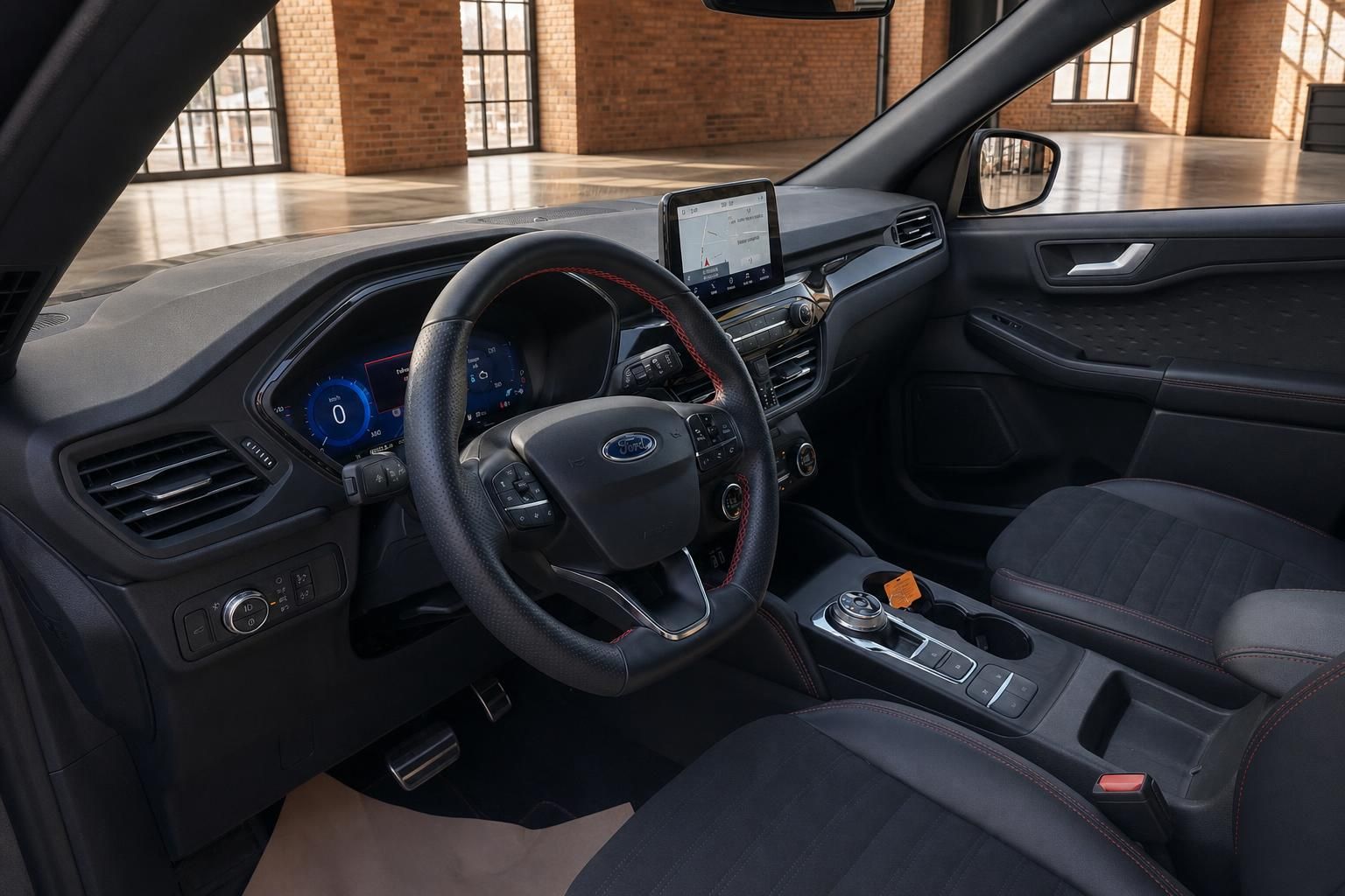 Ford Kuga Innenraum mit Lenkrad, digitalem Cockpit, Touchscreen-Navigation und Automatikgetriebe