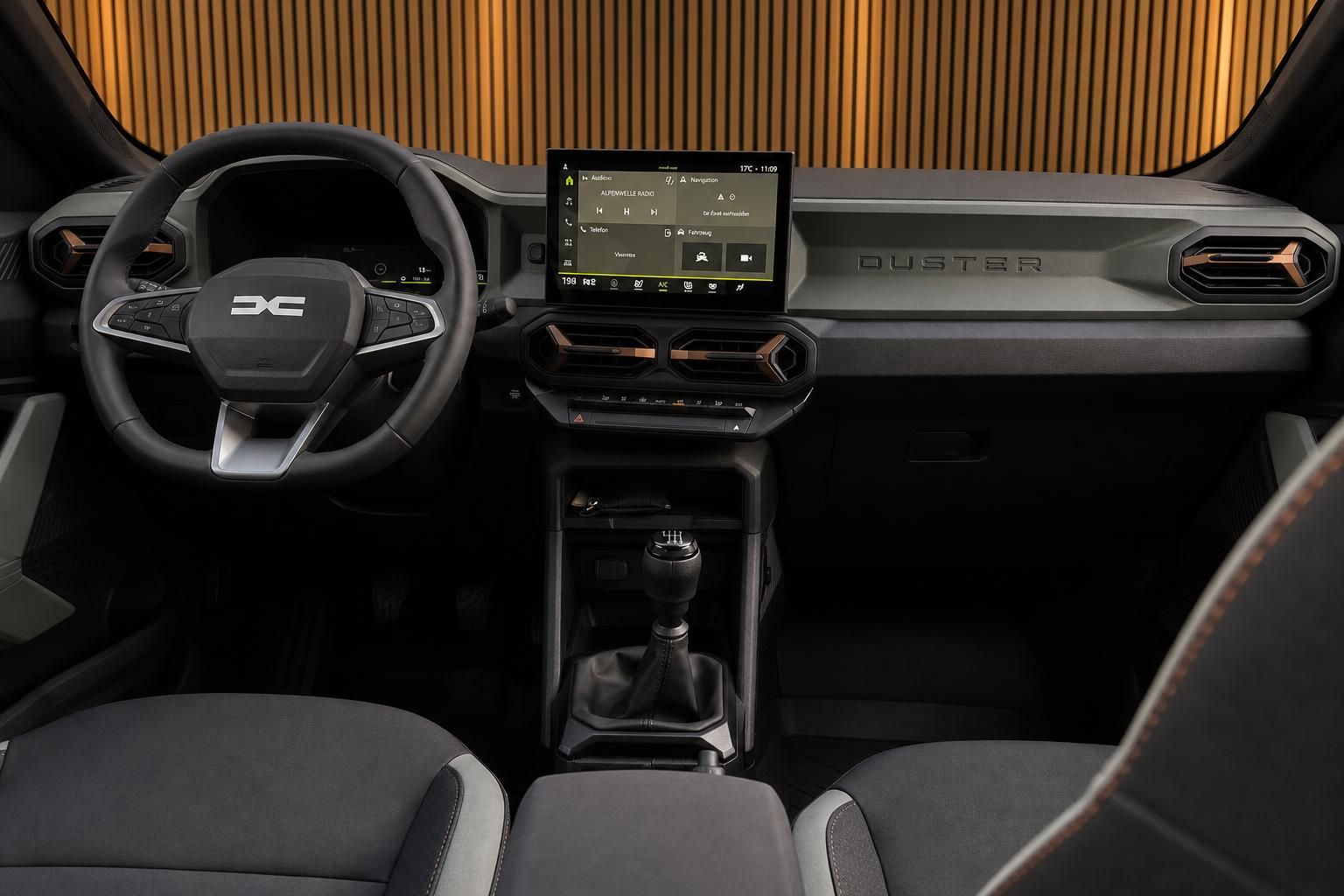 Dacia Duster Innenraum mit Cockpit, Lenkrad und Infotainmentsystem - modernes Fahrzeuginterieur