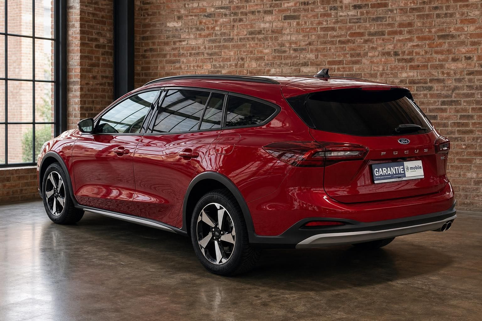 Ford Focus Active Turnier rot Heckansicht schräg – Gebrauchtwagen mit Garantie