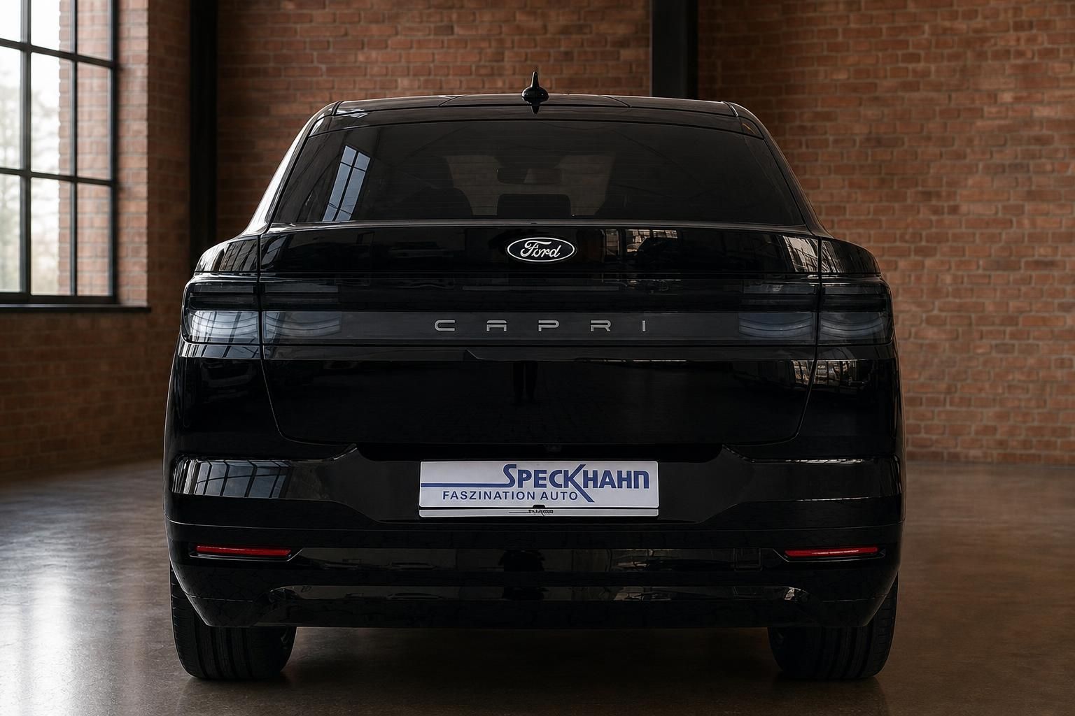 Ford Capri schwarz Heckansicht gerade – Elektro-SUV-Coupé bei Speckhahn