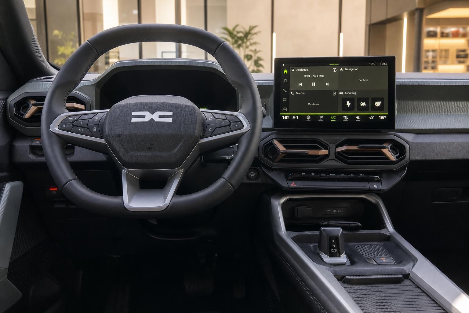 Dacia Bigster Cockpit mit Lenkrad und Touchscreen Infotainment