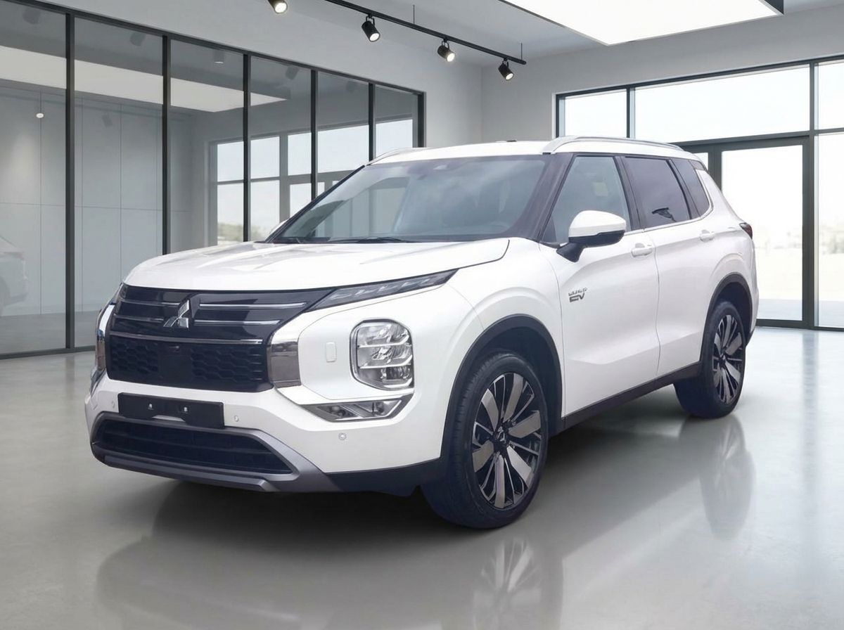 Mitsubishi Outlander PHEV EV weißer SUV in modernem Showroom Frontansicht
