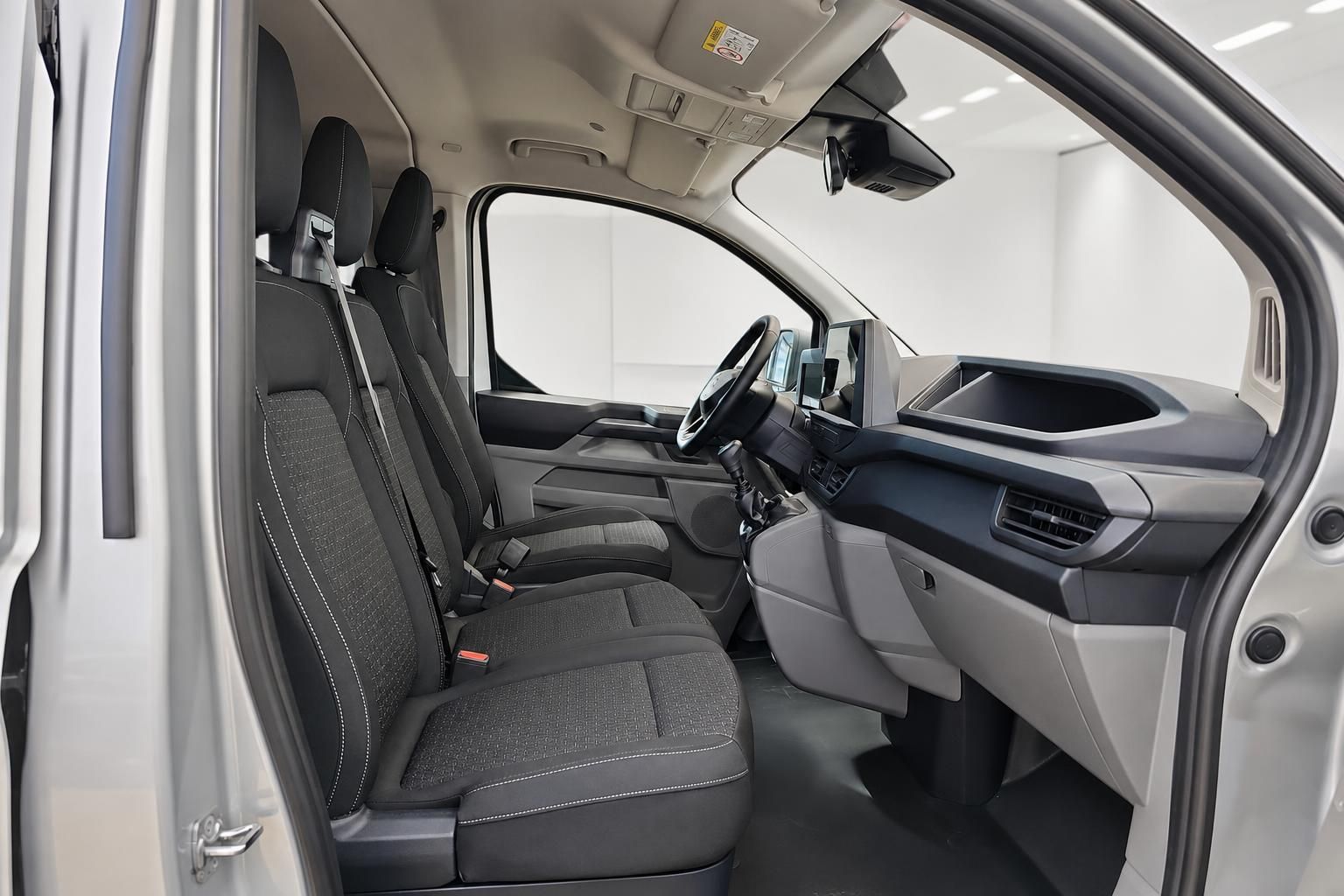 Ford Transit Custom Innenraum, Vordersitze und Cockpit im Detail