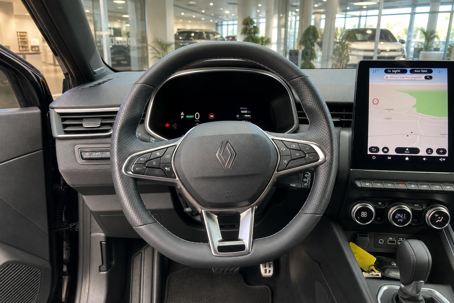 Renault Clio - Bild 13 von 15