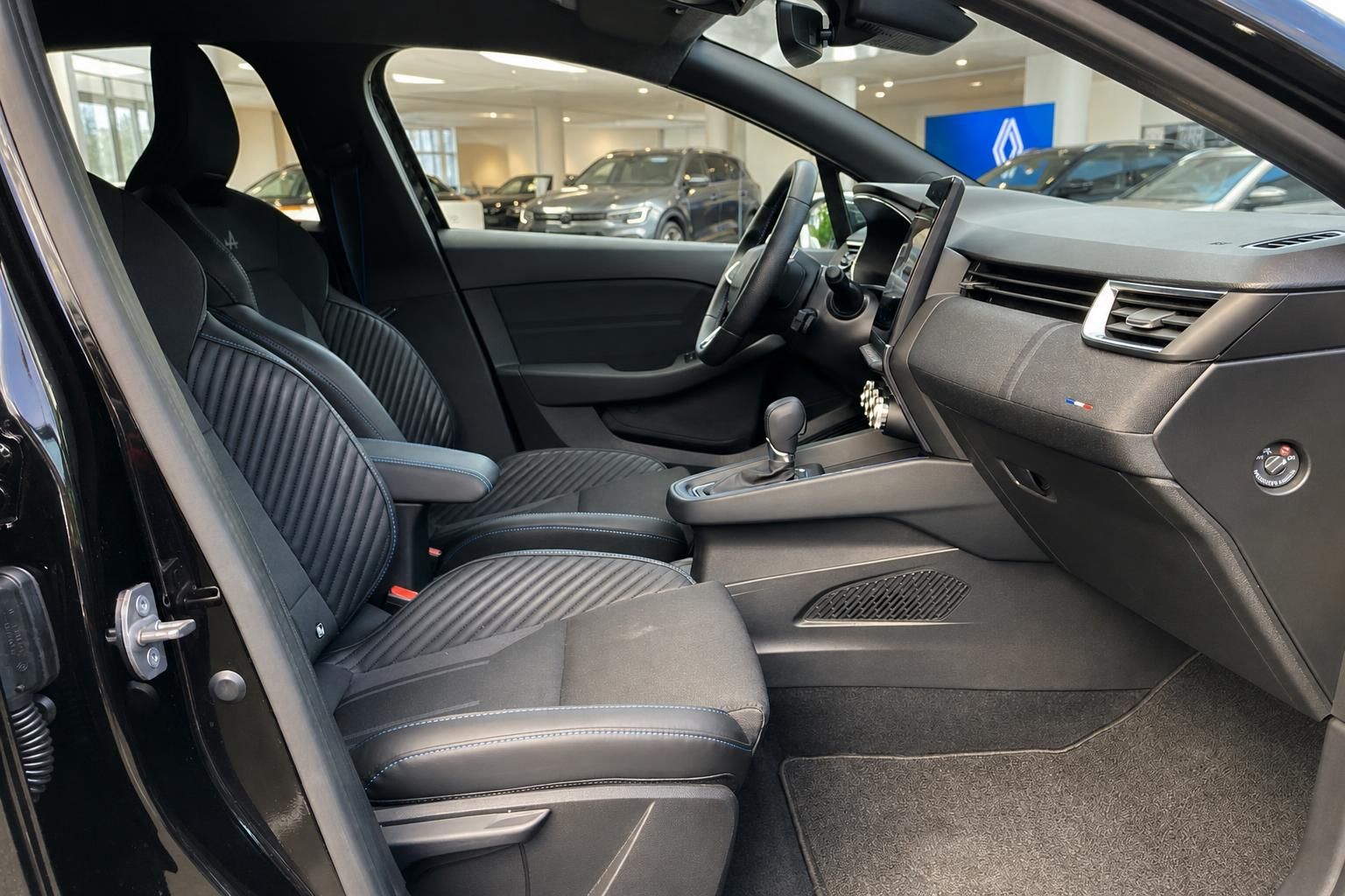 Renault Clio - Bild 15 von 15