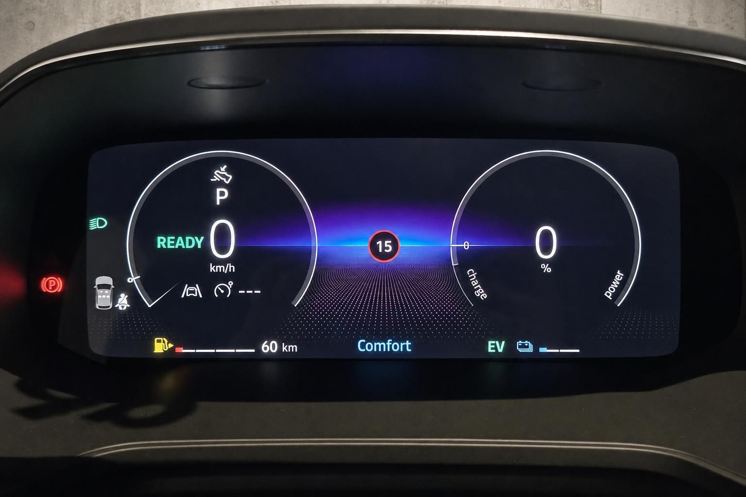 Digitales Kombiinstrument mit Ladestand und Fahrmodus Comfort im Elektrofahrzeug