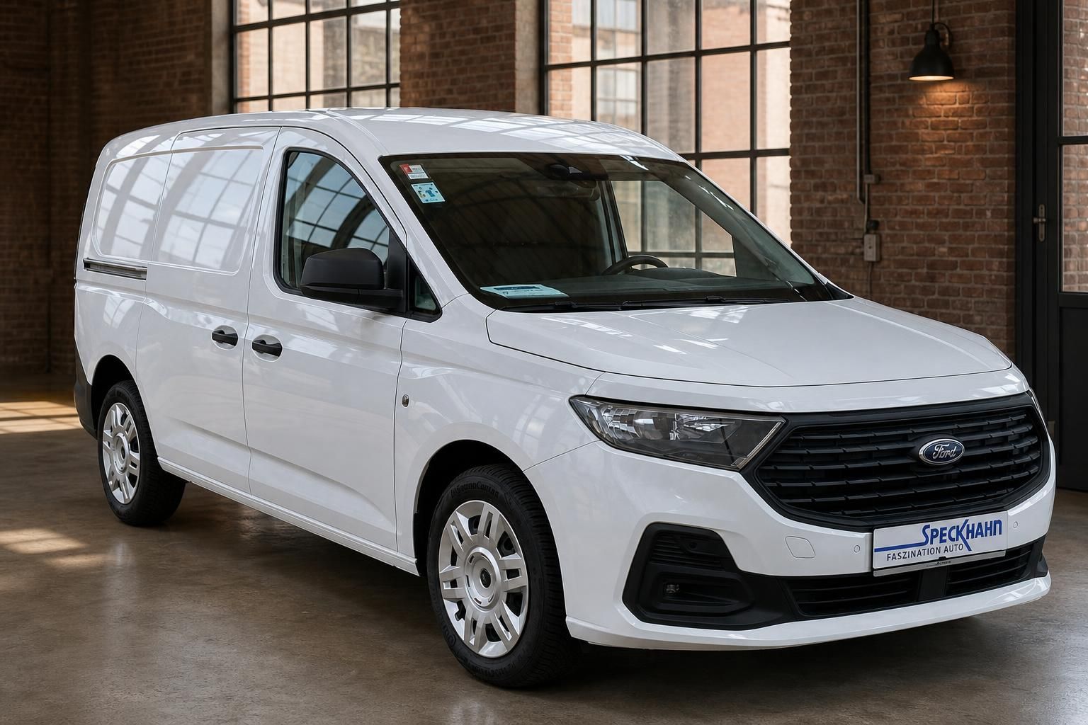 Ford Transit Connect weiß Frontansicht Neuwagen mit Aufklebern