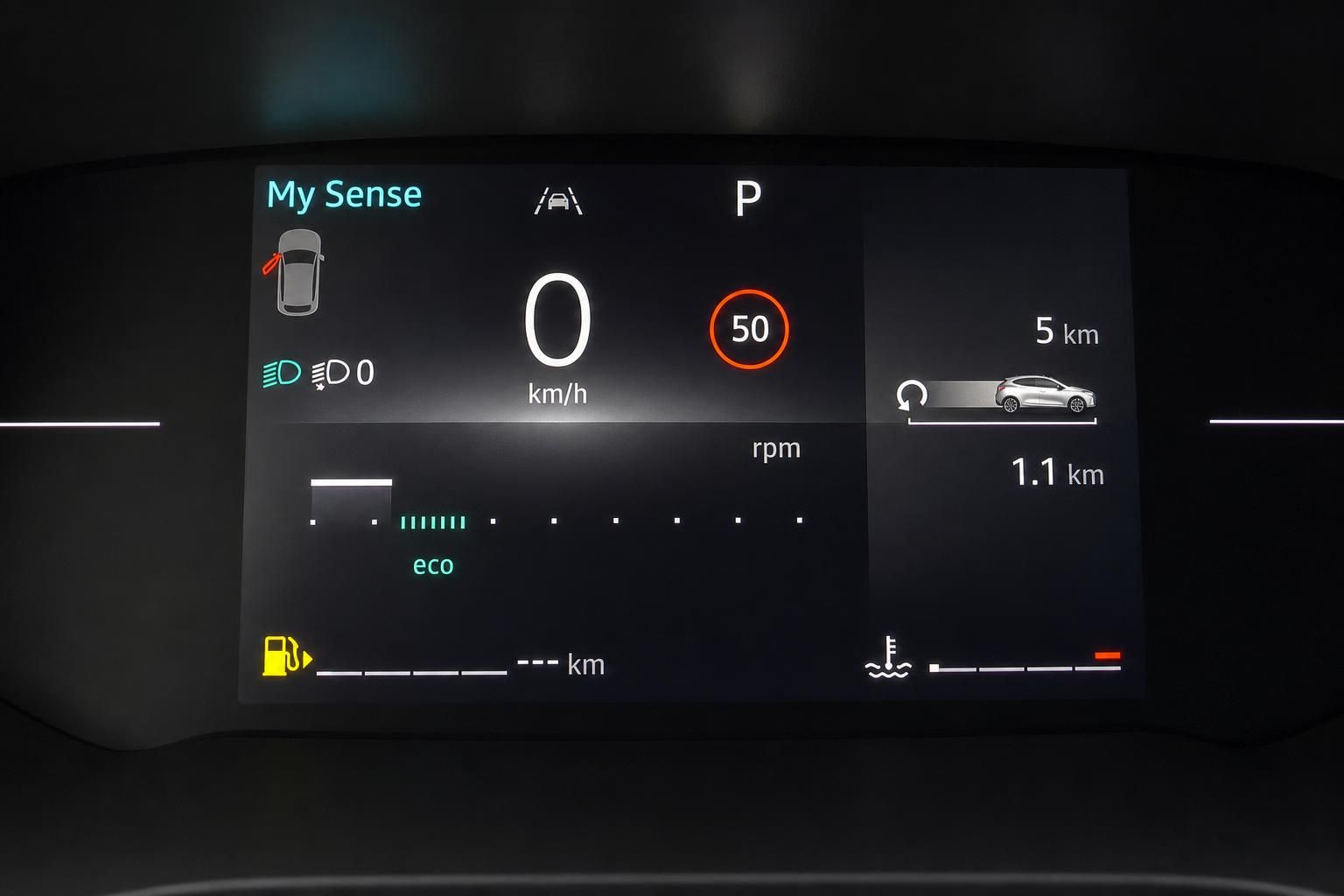 Renault digitales Kombiinstrument mit Tachostand, Eco-Modus und Fahrassistenz-Anzeigen