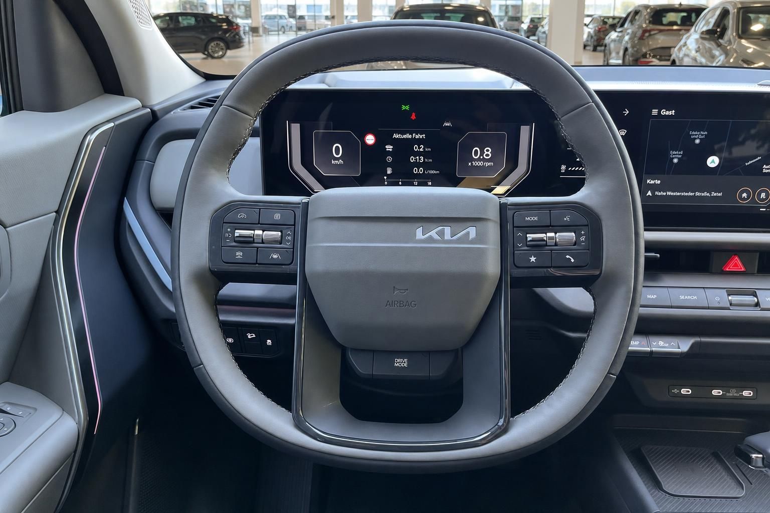 Kia Lenkrad mit digitalem Kombiinstrument und Multifunktionstasten
