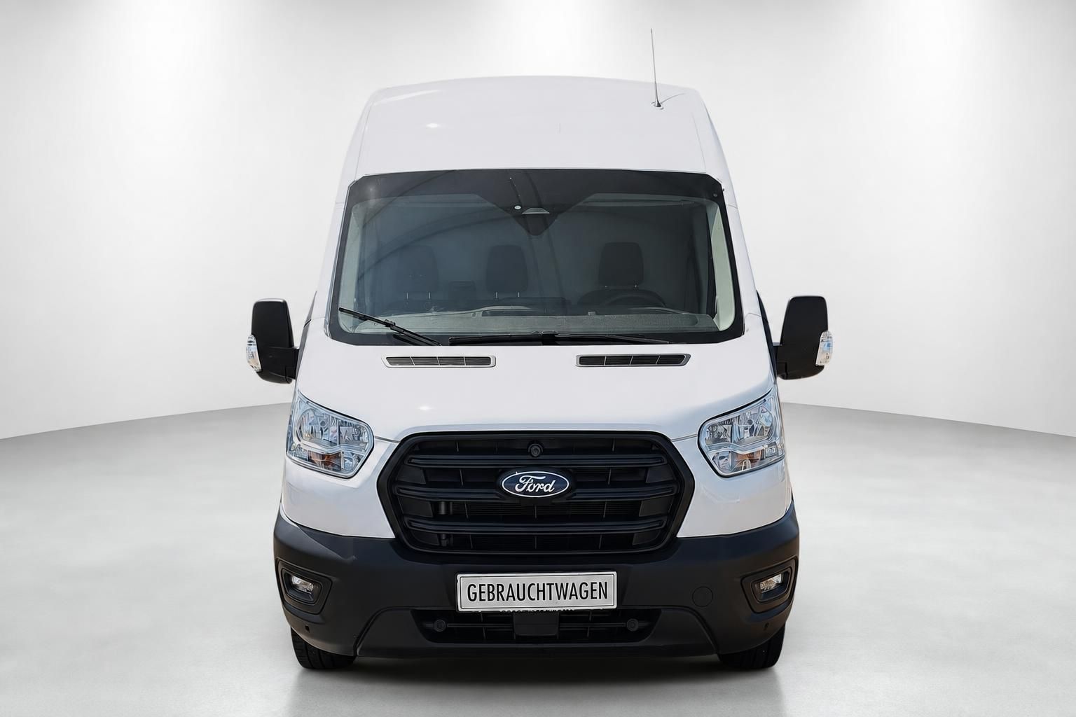 Ford Transit Kastenwagen weiß, Frontansicht mit Ford Logo