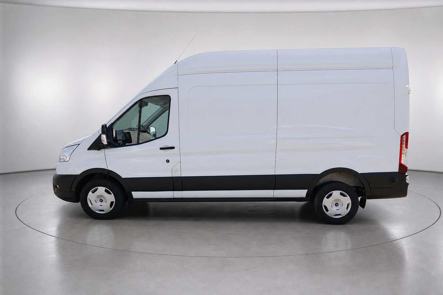 Ford Transit Kastenwagen weiß Seitenansicht komplett