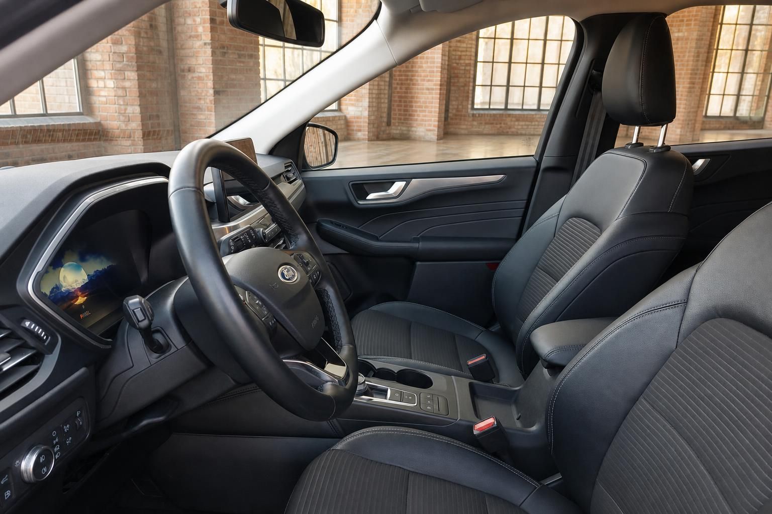 Ford Innenraum Vordersitze mit Lenkrad und Mittelkonsole