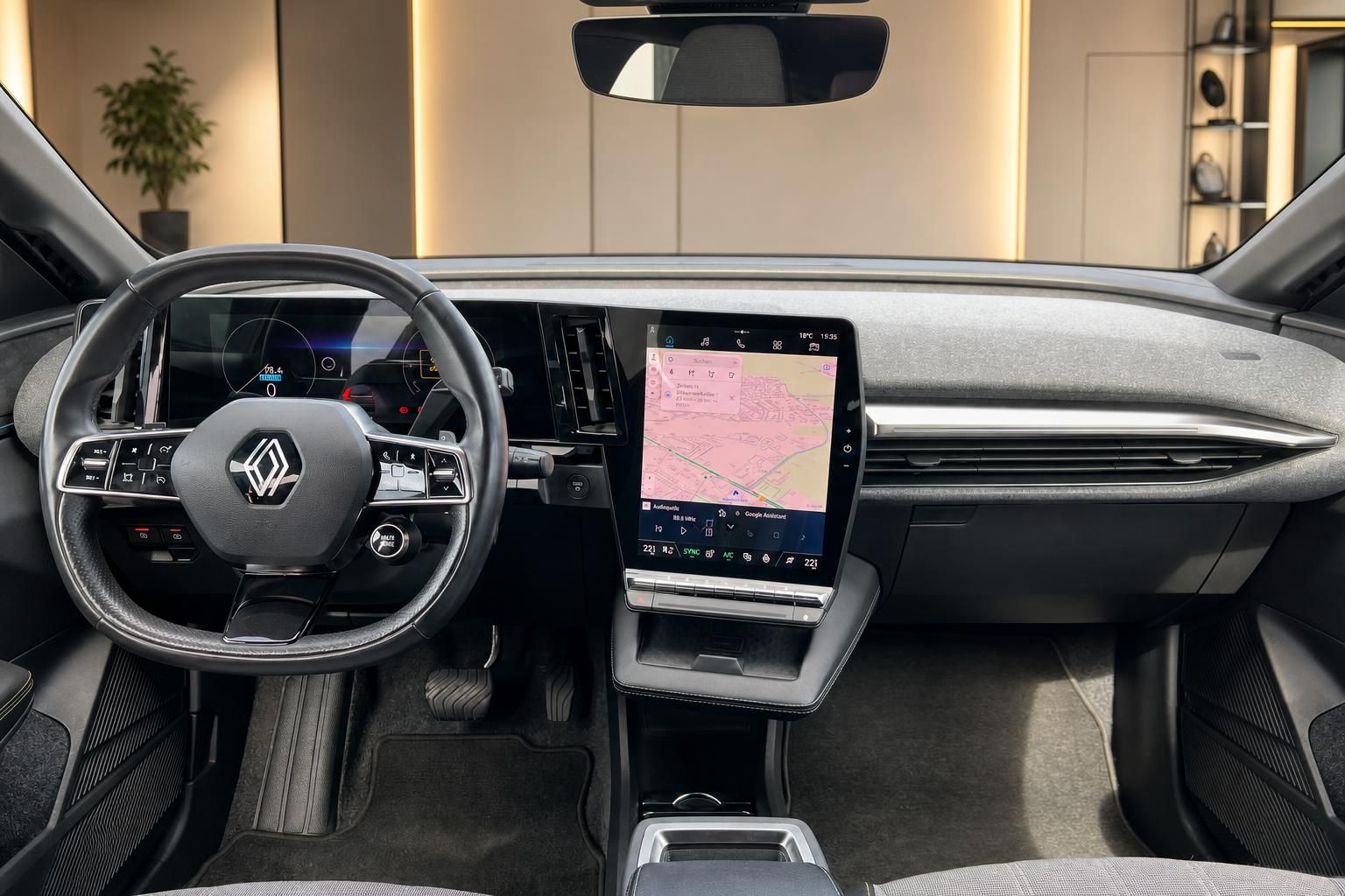 Renault Megane Innenraum, Cockpit mit Lenkrad und Navigationsdisplay