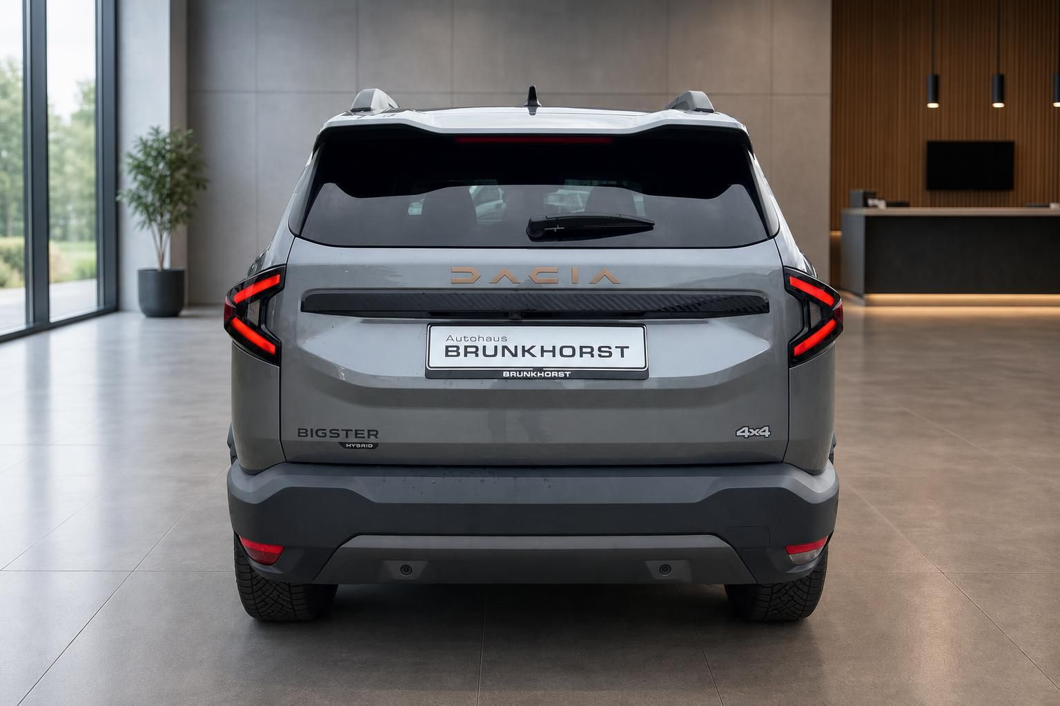 Dacia Bigster Hybrid 4x4 Heckansicht mit Kennzeichenhalter Brunkhorst