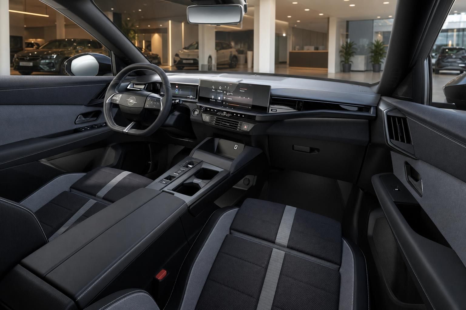 Opel Grandland Hybrid Cockpit mit Lenkrad und Infotainment-Display