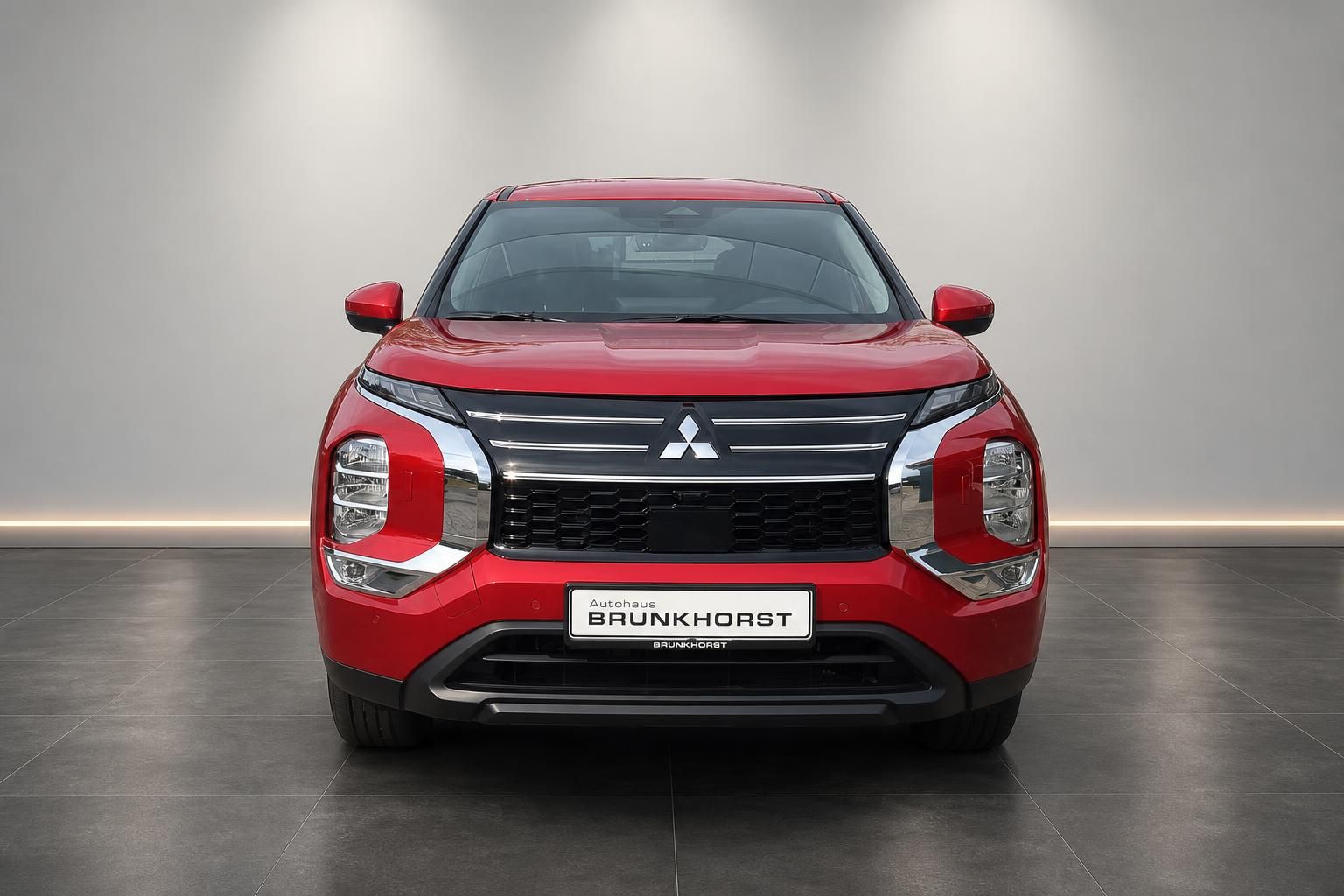 Mitsubishi Outlander rot Frontansicht gerade – SUV mit Dynamic Shield Design